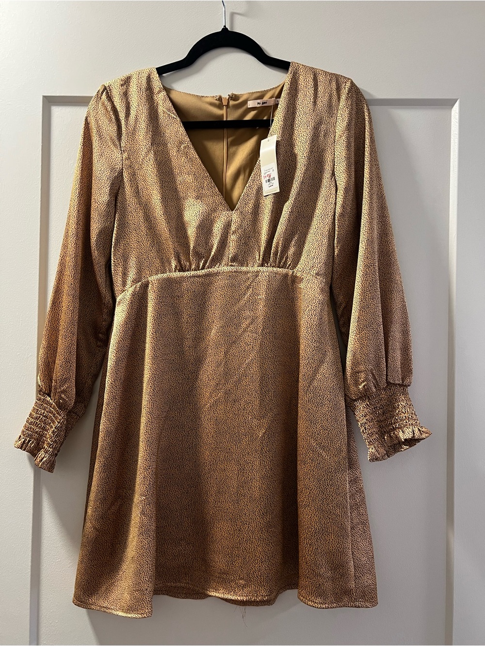 Francesca's Collections Metallic Gold V-Neck Long Sleeve Mini Dress